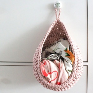 hanging crochet basket